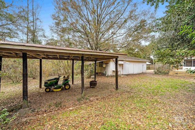 view of yard featuring a carport