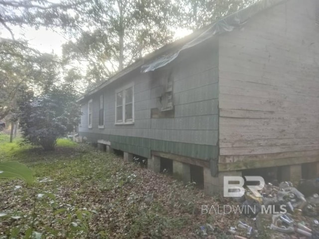 view of property exterior