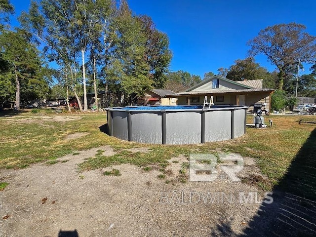 exterior space featuring a yard