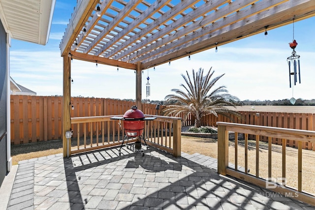 view of patio featuring a pergola