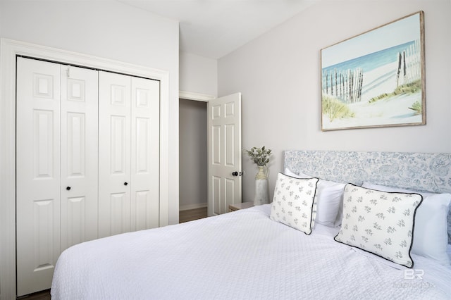 bedroom featuring a closet