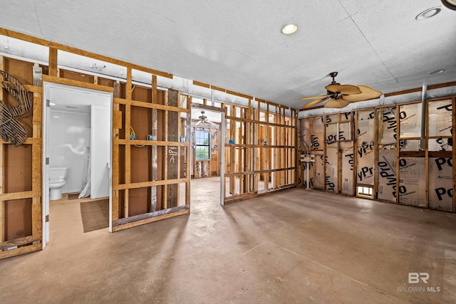 26498 Carondelette Dr, Orange Beach, AL 36561 - basement featuring a ceiling fan