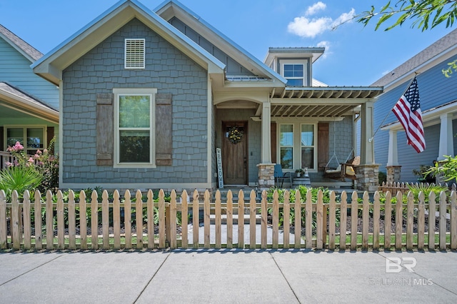 view of front facade with covered porch