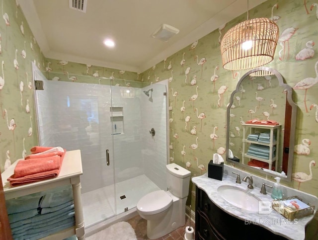 full bathroom featuring visible vents, toilet, a stall shower, and wallpapered walls