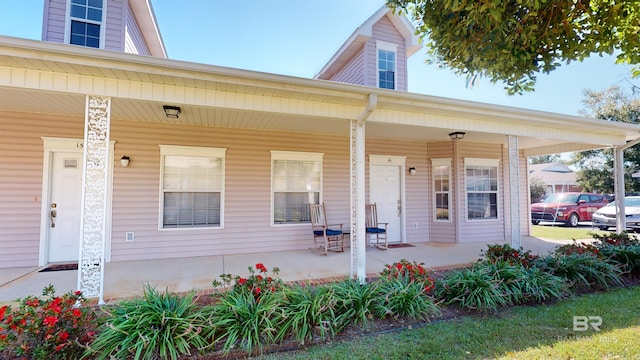 view of front of house with covered porch