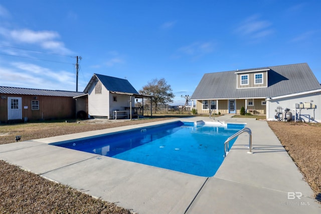 13450 County Road 91, Elberta, AL 36530 - view of pool featuring a patio area and an outdoor structure