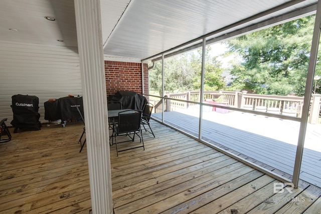 view of unfurnished sunroom