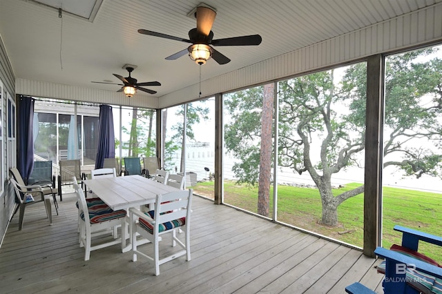 9397 S Bay Rd, Foley, AL 36535 - sunroom with a ceiling fan and outdoor dining space