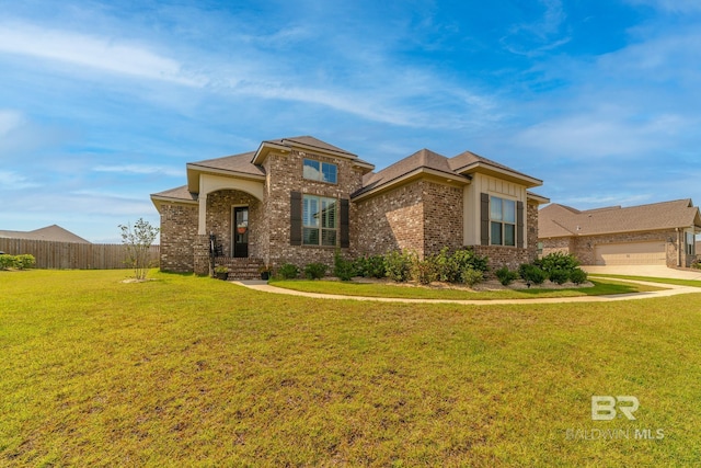 view of front facade with a front yard