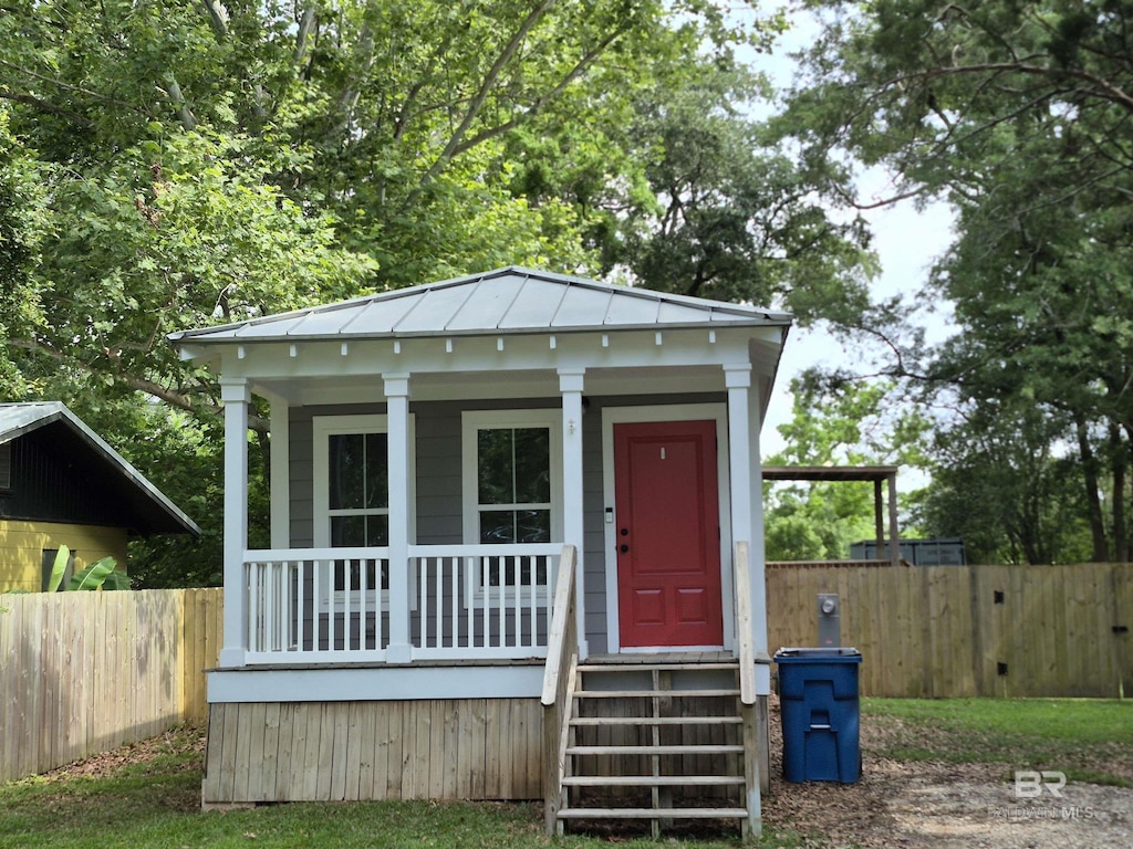 24681 Olive St, Elberta, AL 36530 - view of front of property featuring metal roof and a standing seam roof