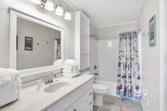 full bathroom featuring ornamental molding, shower / tub combo with curtain, vanity, and toilet