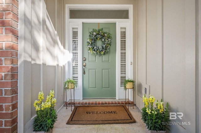 view of property entrance