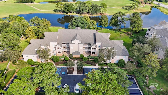 bird's eye view with a water view