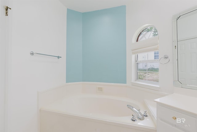 19711 Hunters Loop, Fairhope, AL 36532 - bathroom featuring a bath