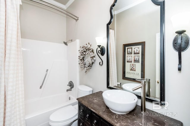 full bathroom with vanity, shower / bathtub combination with curtain, ornamental molding, and toilet