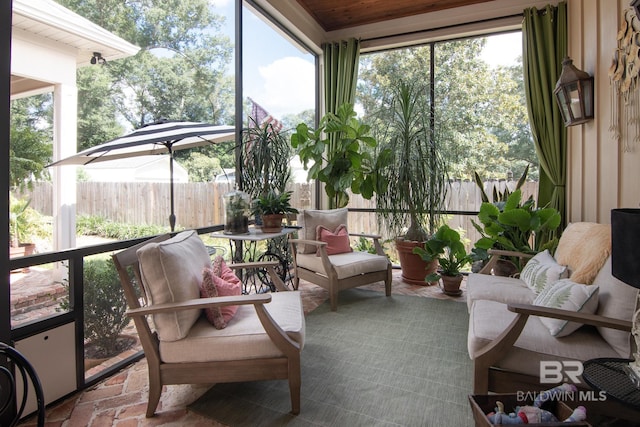 view of sunroom / solarium