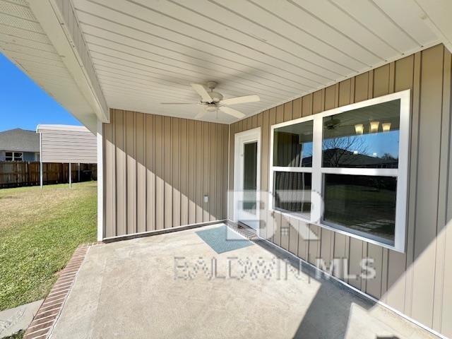 view of patio / terrace with ceiling fan