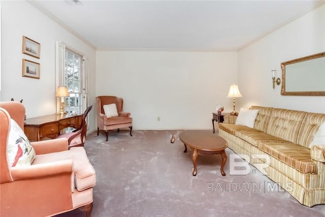 living room with carpet floors and crown molding