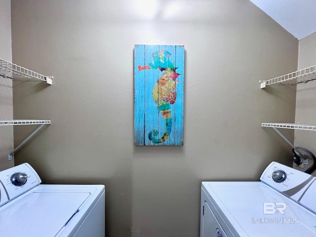 laundry room featuring independent washer and dryer