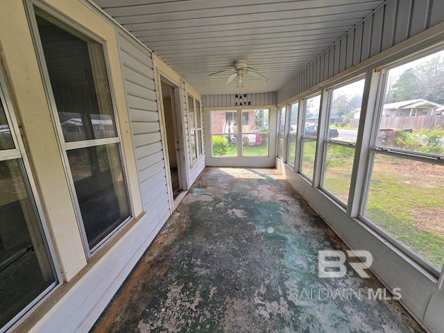 206 E Granberry St, Brewton, AL 36426 - unfurnished sunroom with ceiling fan