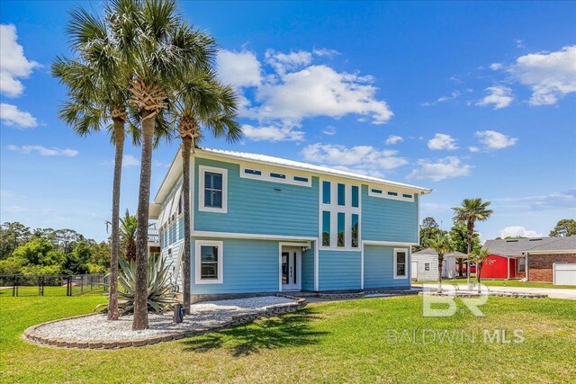 5553 Ponte Verde Rd, Pensacola, FL 32507 - back of property with fence and a yard