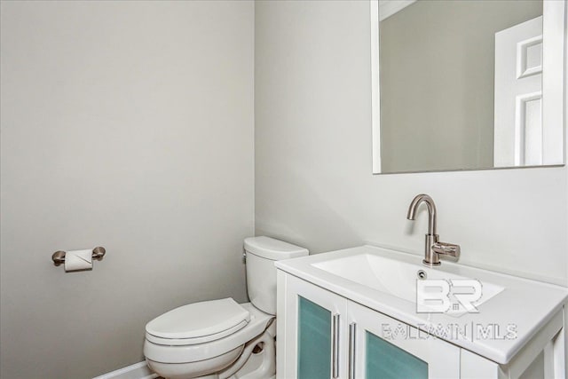 5553 Ponte Verde Rd, Pensacola, FL 32507 - half bathroom featuring toilet and vanity