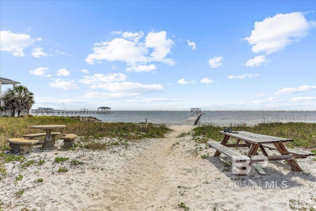 5553 Ponte Verde Rd, Pensacola, FL 32507 - surrounding community featuring a water view