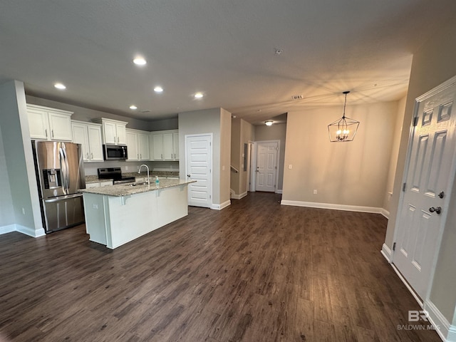 6811 Spaniel Dr Unit C, Spanish Fort, AL 36527 - kitchen featuring appliances with stainless steel finishes, recessed lighting, a sink, white cabinets, and a chandelier