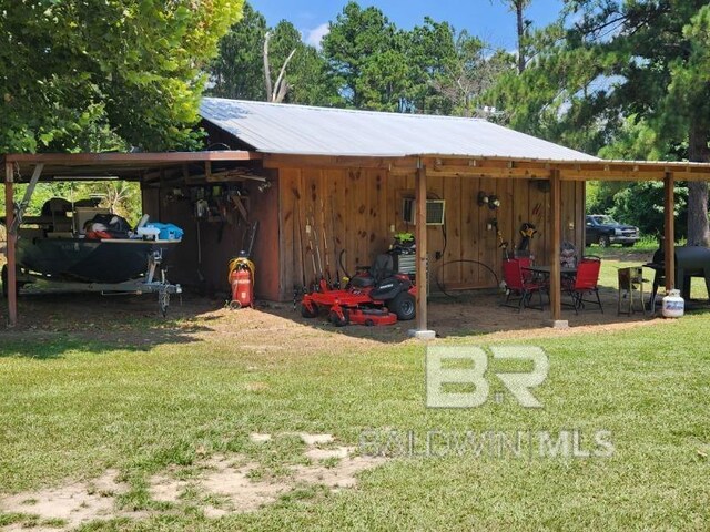 exterior space featuring a yard