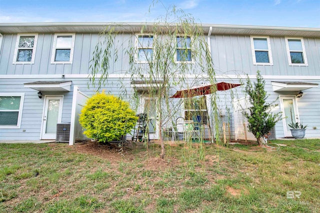 view of property with a front yard