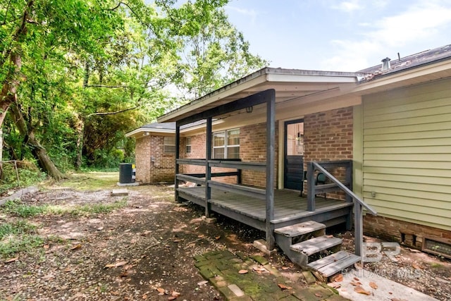 2105 Upham Pl, Mobile, AL 36607 - deck featuring cooling unit