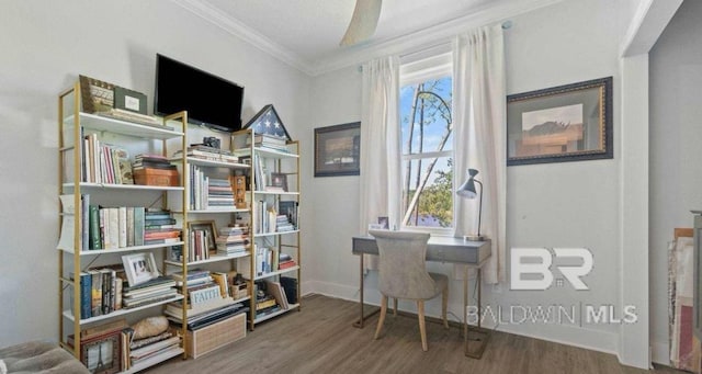 office featuring ceiling fan, ornamental molding, wood finished floors, and baseboards