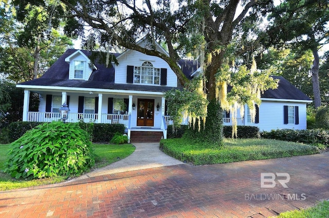 view of front of home featuring a porch