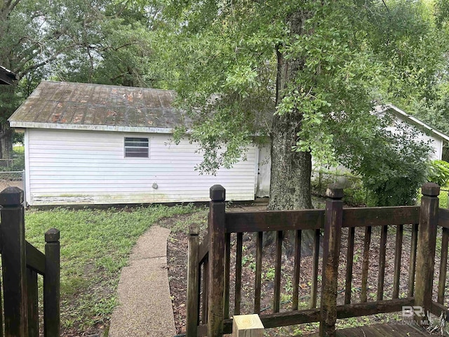 view of yard featuring a wooden deck