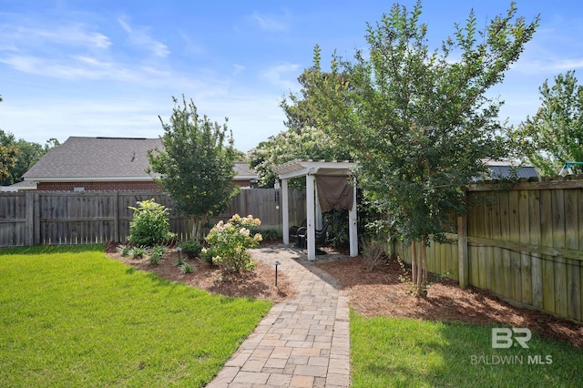 129 Oakwood Ave, Fairhope, AL 36532 - view of yard with a pergola
