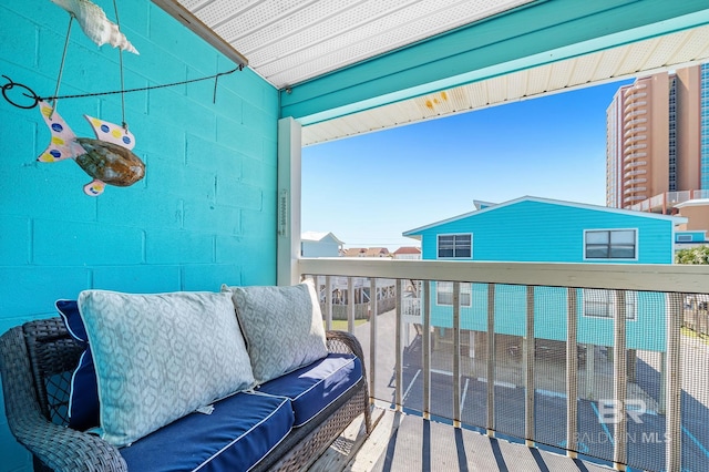 balcony featuring an outdoor hangout area