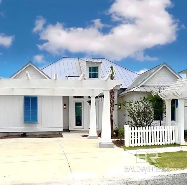 modern farmhouse style home with a porch