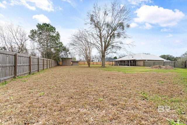 view of yard featuring a fenced backyard