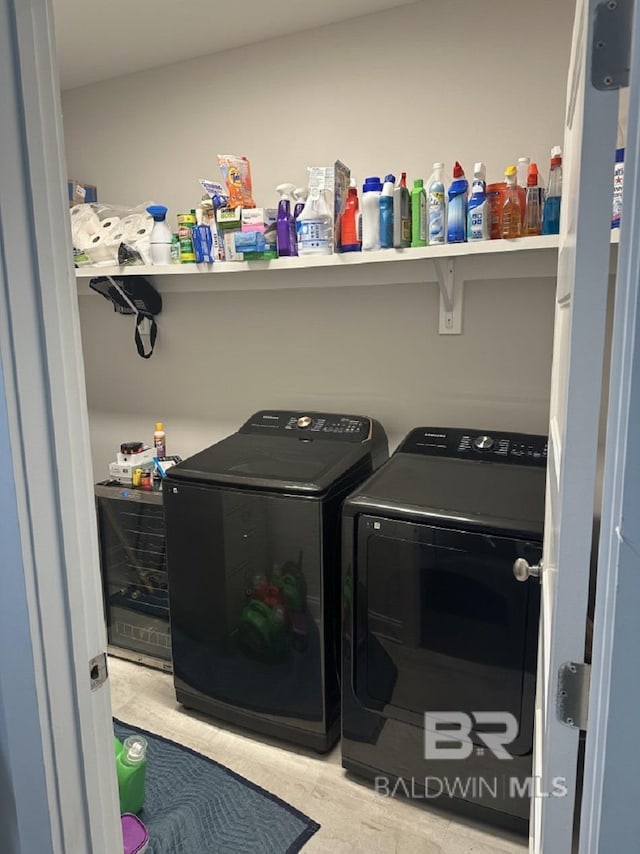 3872 Stafford Blvd, Gulf Shores, AL 36542 - laundry room with washing machine and dryer
