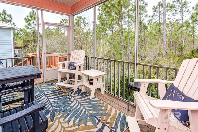 view of sunroom / solarium