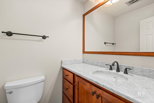 606 Fairhope Ave, Fairhope, AL 36532 - half bath featuring vanity and toilet