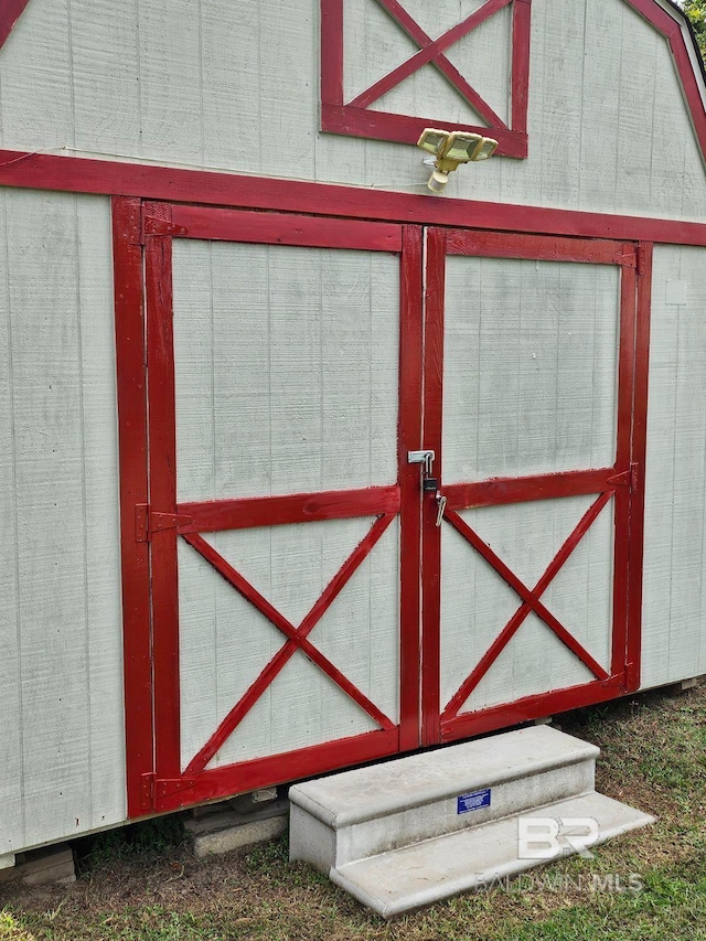 view of outbuilding