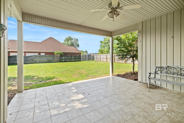 view of patio with ceiling fan