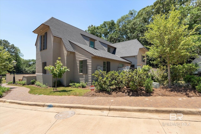 view of side of home