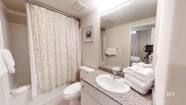 full bath featuring shower / bathtub combination with curtain, visible vents, toilet, and vanity