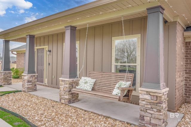 property entrance with a porch