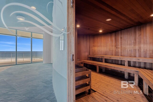 view of sauna featuring recessed lighting