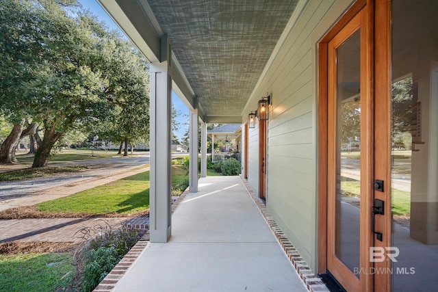 view of patio / terrace featuring covered porch