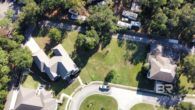 32 Viale Bellezza, Fairhope, AL 36532 - aerial view of property and surrounding area featuring nearby suburban area
