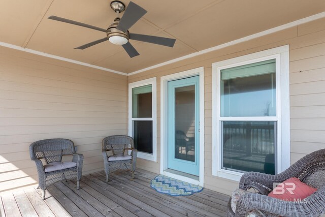 deck with ceiling fan